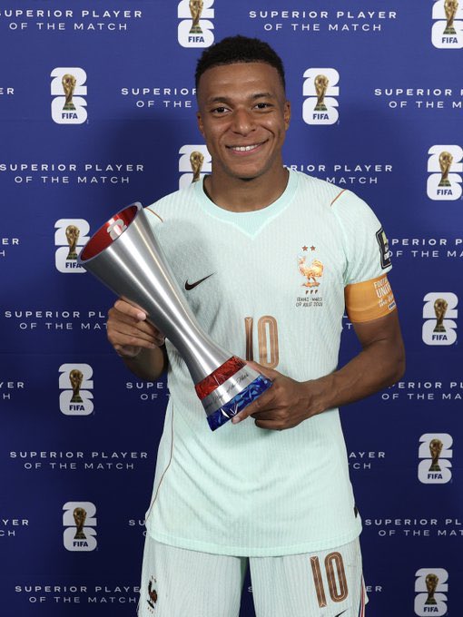 Drealsalt's tweet photo. Kylian Mbappe is no longer the next big thing. He is the biggest thing the World Cup has ever seen. https://t.co/h2VxM8eJdu