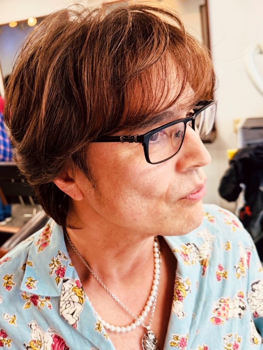 everydayyoshim1's tweet photo. おきんわわわざいにーす
連日Xでは　海峡封鎖　停戦合意　異常気象　熊被害　と沢山の重要ニュースが投稿される中

ほんとすみません🙏

　　　　　　　髪切りました✂︎💈夏 https://t.co/KI3fTqcPpn