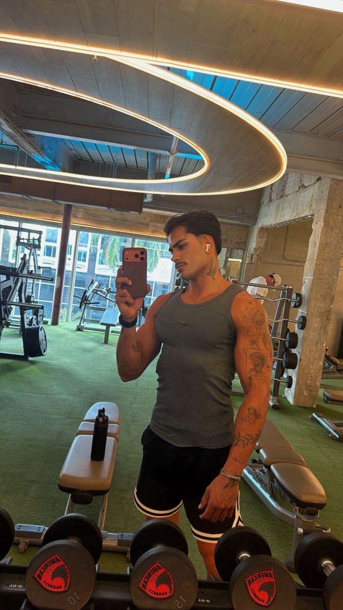 Augustoniello's tweet photo. Gym ❤️‍🔥 https://t.co/K93hsf7vie