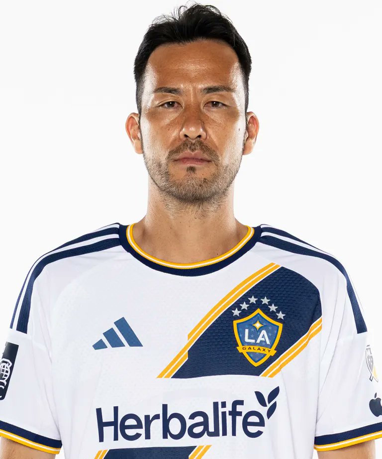 LAGalaxyFRA's tweet photo. Maya Yoshida 🇯🇵 est absent mais devrait revenir d'ici peu, il est actuellement au Japon dans le but d'obtenir sa green card (et ne compterait donc plus comme un international dans notre effectif).

Merci à @GalaxyPodcast pour toutes les dernières infos (mes 5 derniers tweets). https://t.co/xlPsiBOf34