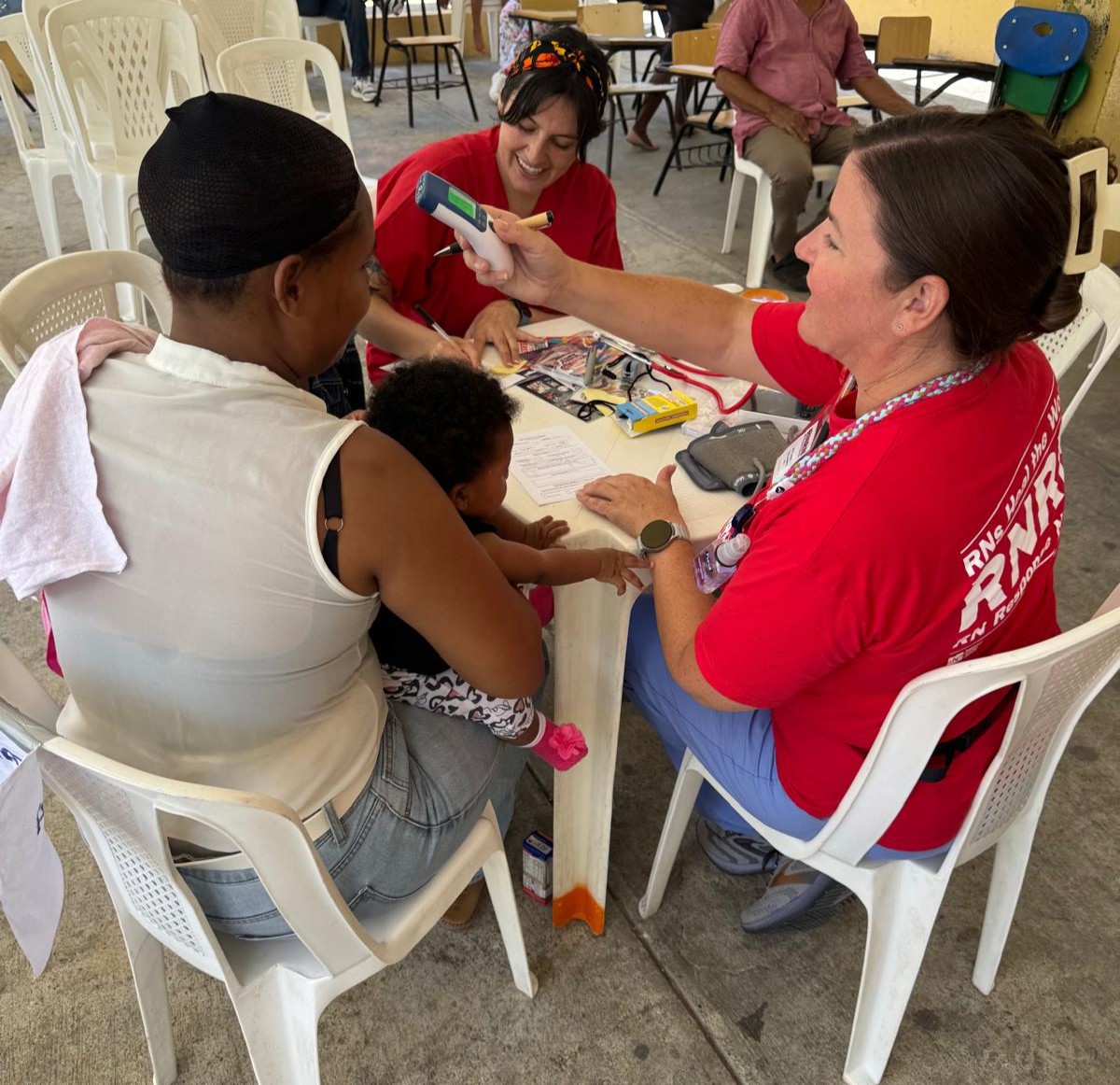 NationalNurses's tweet photo. The latest group of RNRN nurses are back home after an incredible trip to the Dominican Republic where volunteers provided basic medical care and health screenings to underserved communities in collaboration with OASV (Organizacion Amancio Samuel Villatoro). ❤️ https://t.co/JoAjrfNJvY