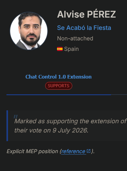 punishedcris's tweet photo. El tonto este se ha GRABADO VOTANDO y resulta que ha VOTADO MAL porque no ha leído que se estaba votando para rechazarla, y ha acabado apoyándola. Y encime lo sube.

Me pinchas y no sangro. https://t.co/uao5iesb7X