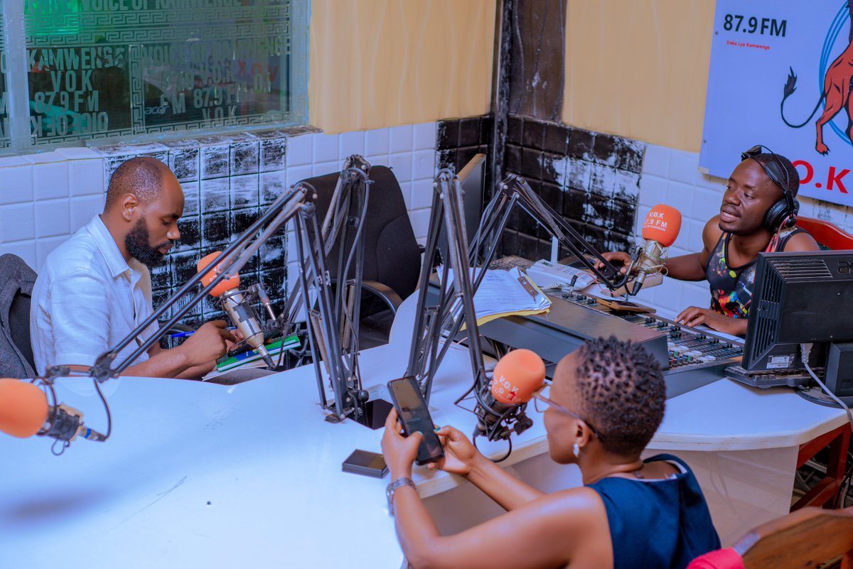 879vokfm's tweet photo. The week is wrapping up, but the energy is just getting started β itβs your final dose of #Bwashesha and the Friday vibes are unstoppable!π₯
Wake up, tune in to Jonan K, Onesmus, and Grace Kush from 6 to 10AM for the ultimate morning experience. π
where are you waking up from? https://t.co/Vq53qu0o9q