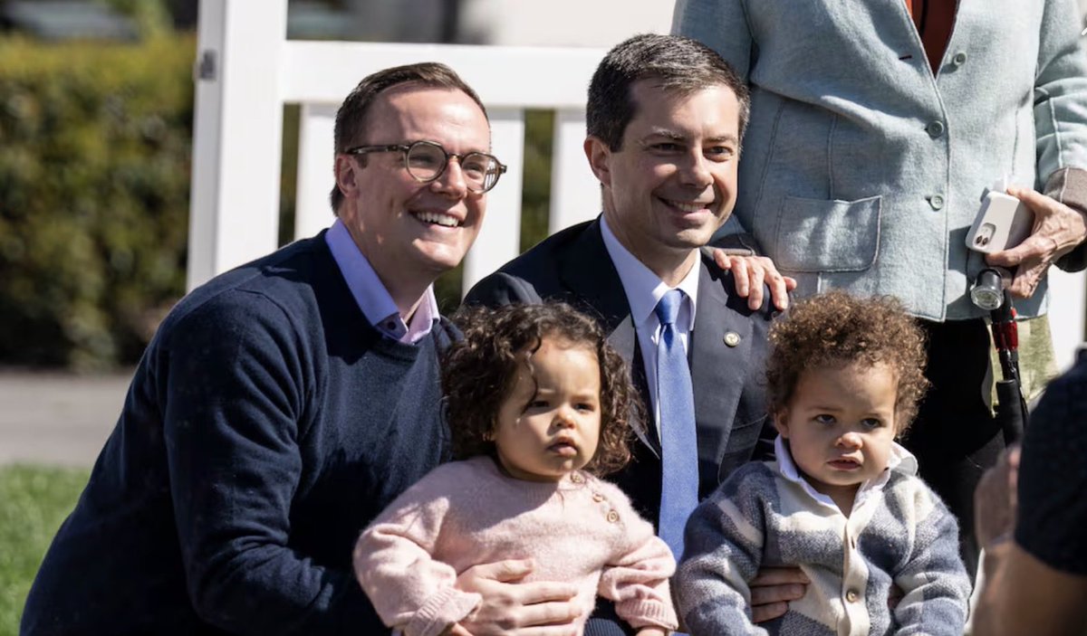 letsgobrandonVT's tweet photo. @dom_lucre This is gayer than two white gay men buying black children…. And the usually loud black women saying nothing about it ….

🤫 https://t.co/8B5bzXSuEr