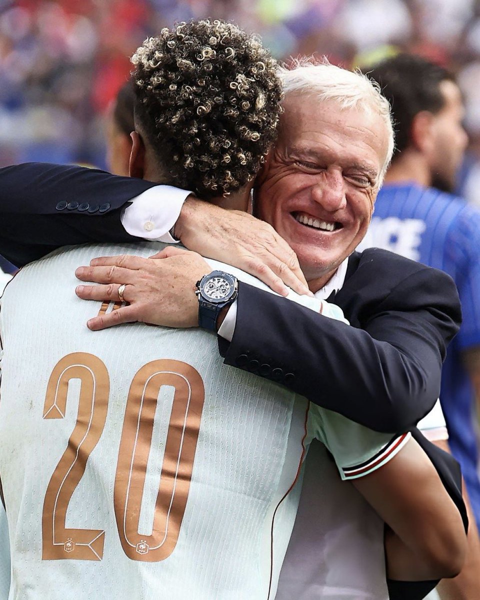 Victoriqb8's tweet photo. "Didier Deschamps" https://t.co/TJMBYJdGWx