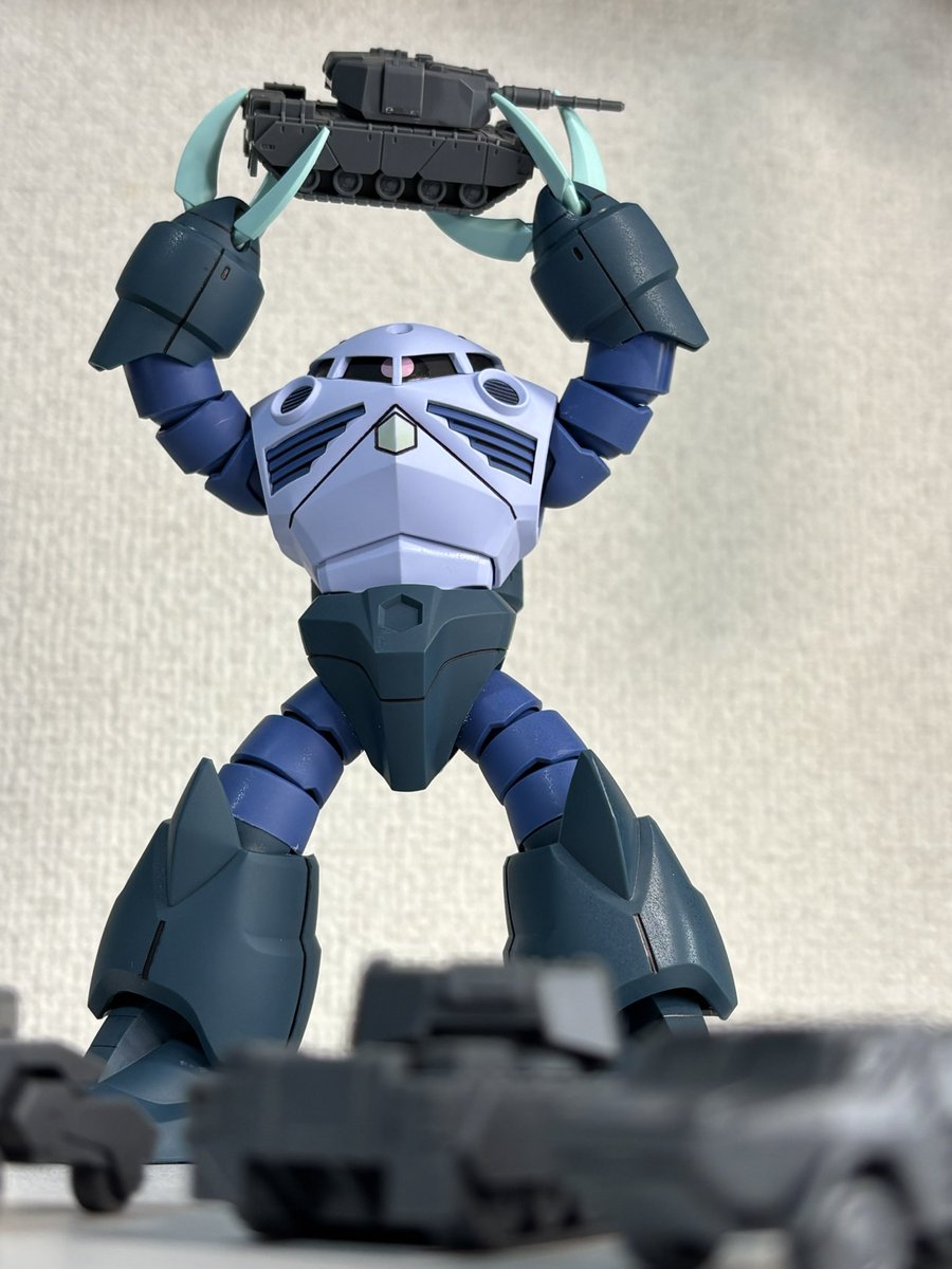 tokikoPkato's tweet photo. せっかくなのでこんな写真も

手前に小物を配置して、奥の被写体に迫力を出すのは難しいですね🤨 https://t.co/OlzTgMZyFH