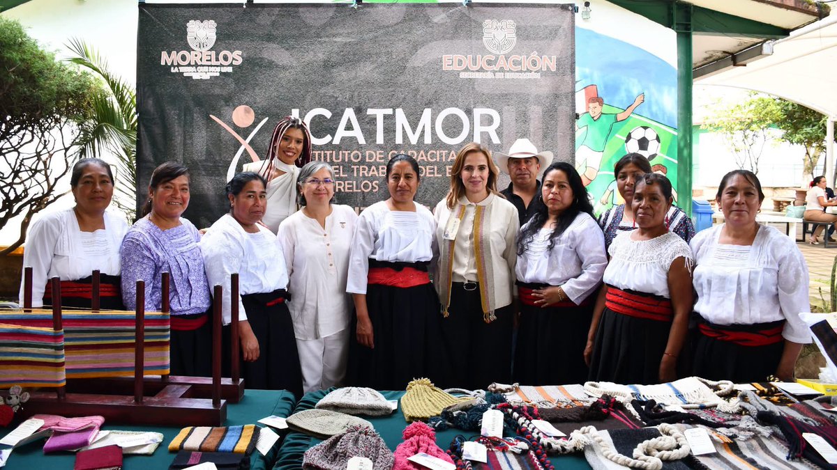 utezoficial's tweet photo. 🙌 La gobernadora Margarita González y el secretario de Educación Pública, Mario Delgado, firmaron el convenio para la creación de la Universidad Intercultural de los Altos de Morelos; un evento al que asistió nuestra rectora, respaldando este impulso a la educación superior. 🏛️ https://t.co/SJHyIi75WR