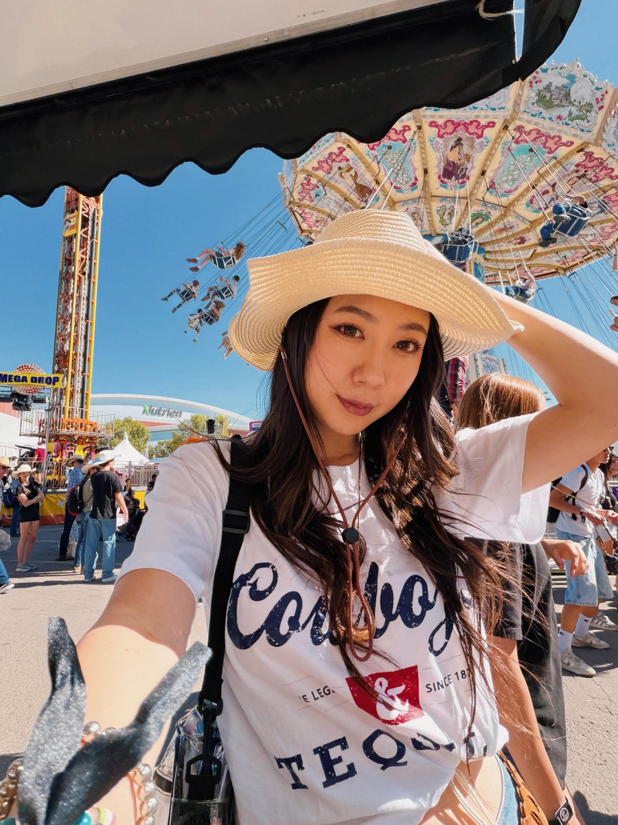 fuslie updates💛 tweet media