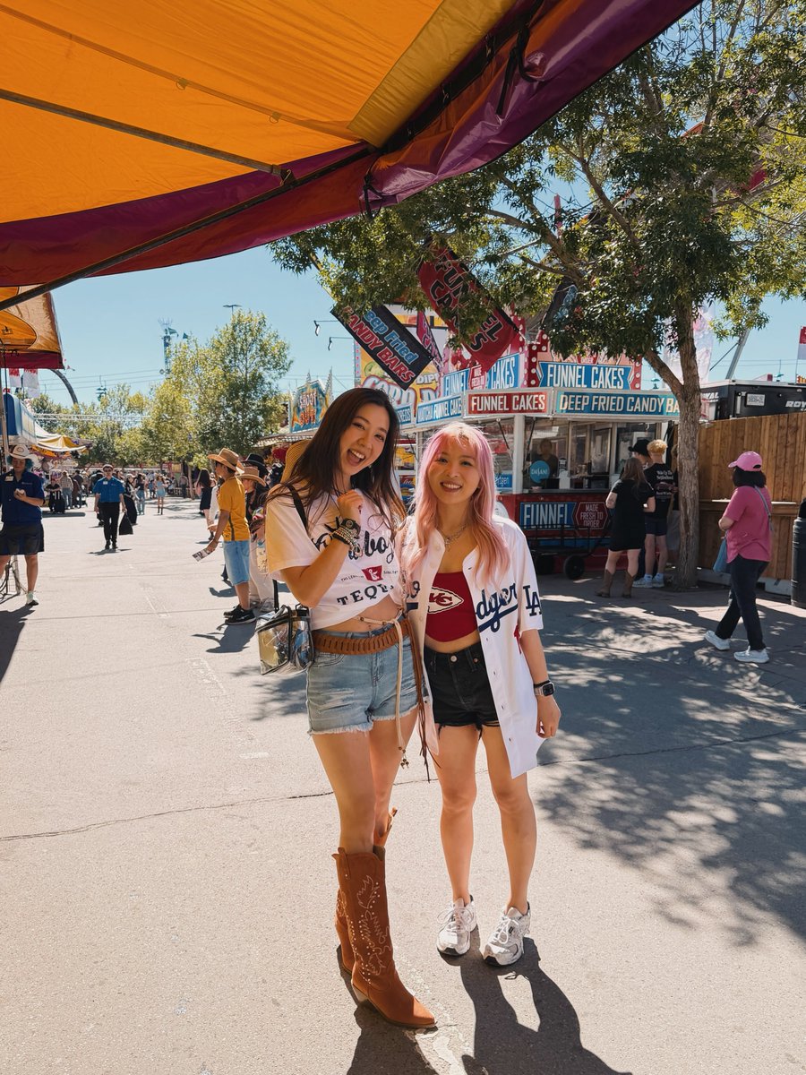 fuslie updates💛 tweet media