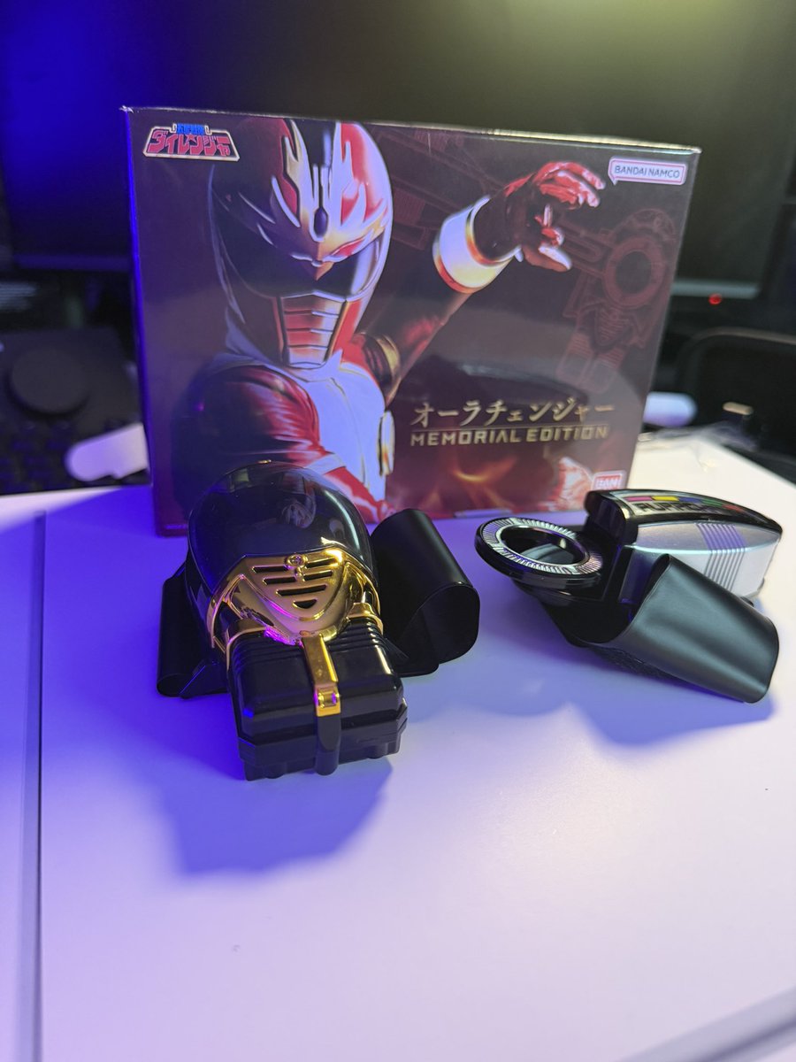 Tengu_musashi's tweet photo. Voici mon dernier achat !
C’est tellement beau bordel… 😭🔥
#dairanger #memorialedition https://t.co/H4AYfVpMEe