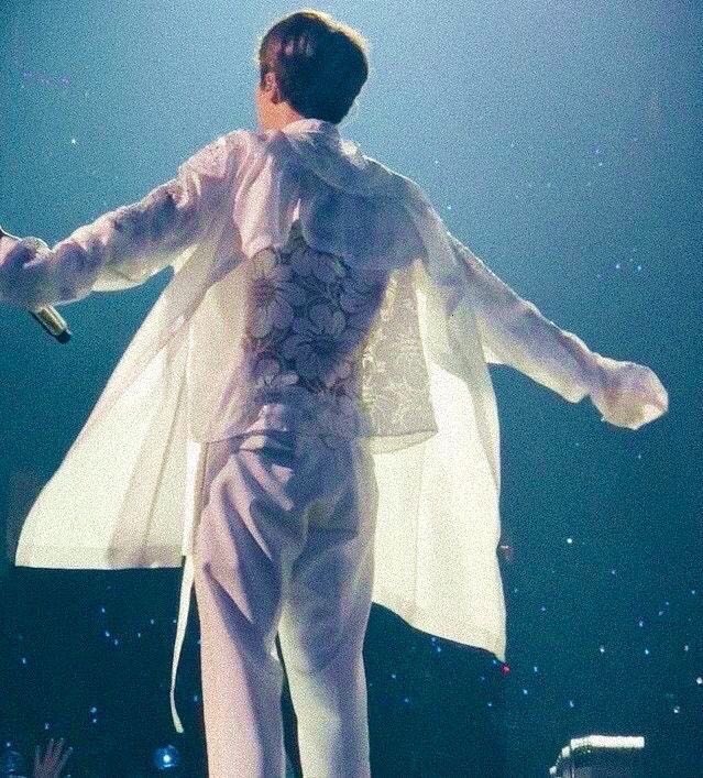 woolpeach's tweet photo. 남자 실루엣 https://t.co/IUzKUlhAHC