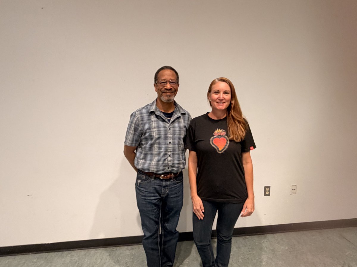 MelanieforNM's tweet photo. Thank you Torrance County and Moriarty, for coming out and joining us for our Take Back the House Town Hall! We love the East Mountains and are so grateful to all our local organizers and candidates doing the work every day on the ground. https://t.co/SQH9L8ilj0