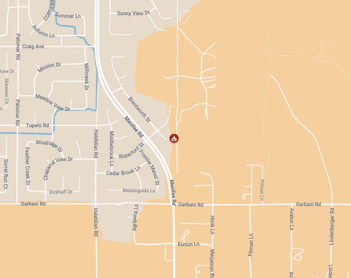CALFIRERRU's tweet photo. VEGETATION FIRE - rpt @ 3:45PM. Pacific Bluff Street / Brentworth Street in @cityofmenifee. Firefighters are on-scene of approximately three acres burning in light brush at a moderate rate of spread. Additional air and ground resources responding. #BluffFIRE https://t.co/AkRmyd5be1