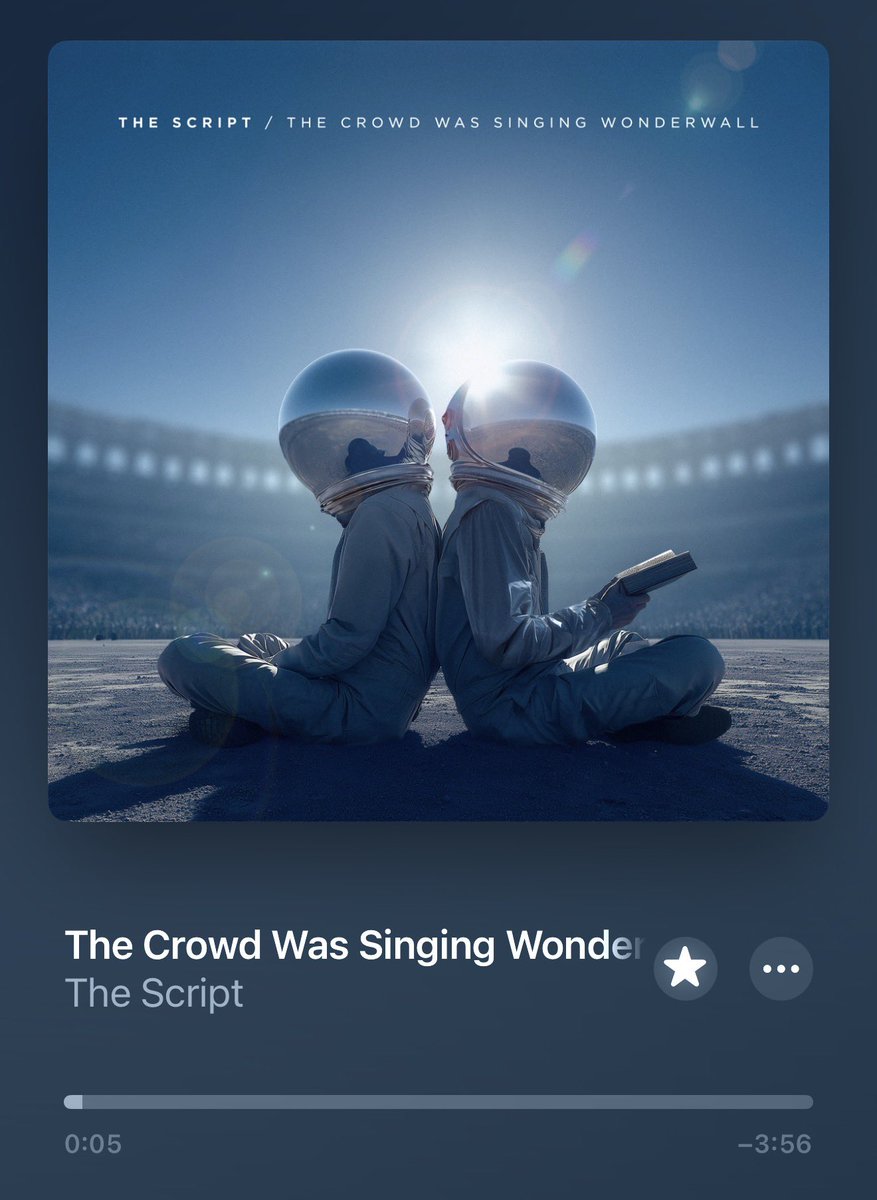 emma_script's tweet photo. @thescript #thecrowdwassingingwonderwall. Song sounds amazing D soo proud 🥹 @thescript Mark would be sooo proud of what you all have achieved https://t.co/6BLOOxh9Lk