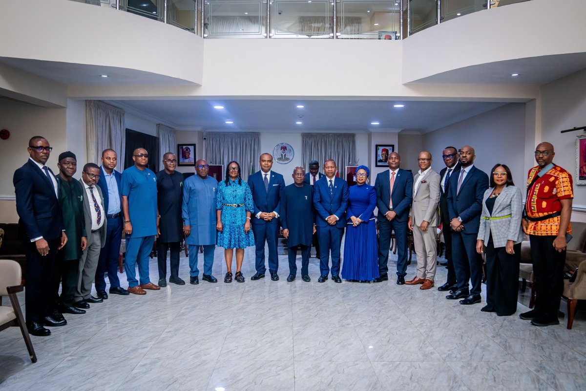 alexottiofr's tweet photo. We were delighted to receive the Executive Management of Stanbic IBTC Holdings Plc, led by the Group Chief Executive Mr. Chuma Nwokeocha, at my office today.

Our discussions centred on strategic areas of collaboration, including infrastructure financing, SME banking, housing finance, agro-industrial development, capital market solutions, and Internally Generated Revenue (IGR) enhancement. These partnerships are critical to our vision of building a stronger, more prosperous Abia.

I highlighted key priority projects such as the Abia Medical City and the proposed Obeaku Sea Port, noting that both present significant opportunities for impactful public-private partnerships. We have agreed to deepen our engagements through follow-up technical discussions to identify practical areas of collaboration.

I commend Stanbic IBTC Holdings Plc for bringing concrete partnership proposals and for its Corporate Social Responsibility intervention in rehabilitating a school in Abia State. We encourage more private sector institutions to join us in advancing sustainable development across the State.

I appreciate Mr. Chuma Nwokeocha for his kind words on our administration and for affirming that Stanbic IBTC chose Abia because of our shared values of good governance, and commitment to improving the lives of our people.

Together, through purposeful collaboration between government and the private sector, we will continue to attract investments, create opportunities, strengthen our economy, and deliver lasting prosperity for Ndị Abia.