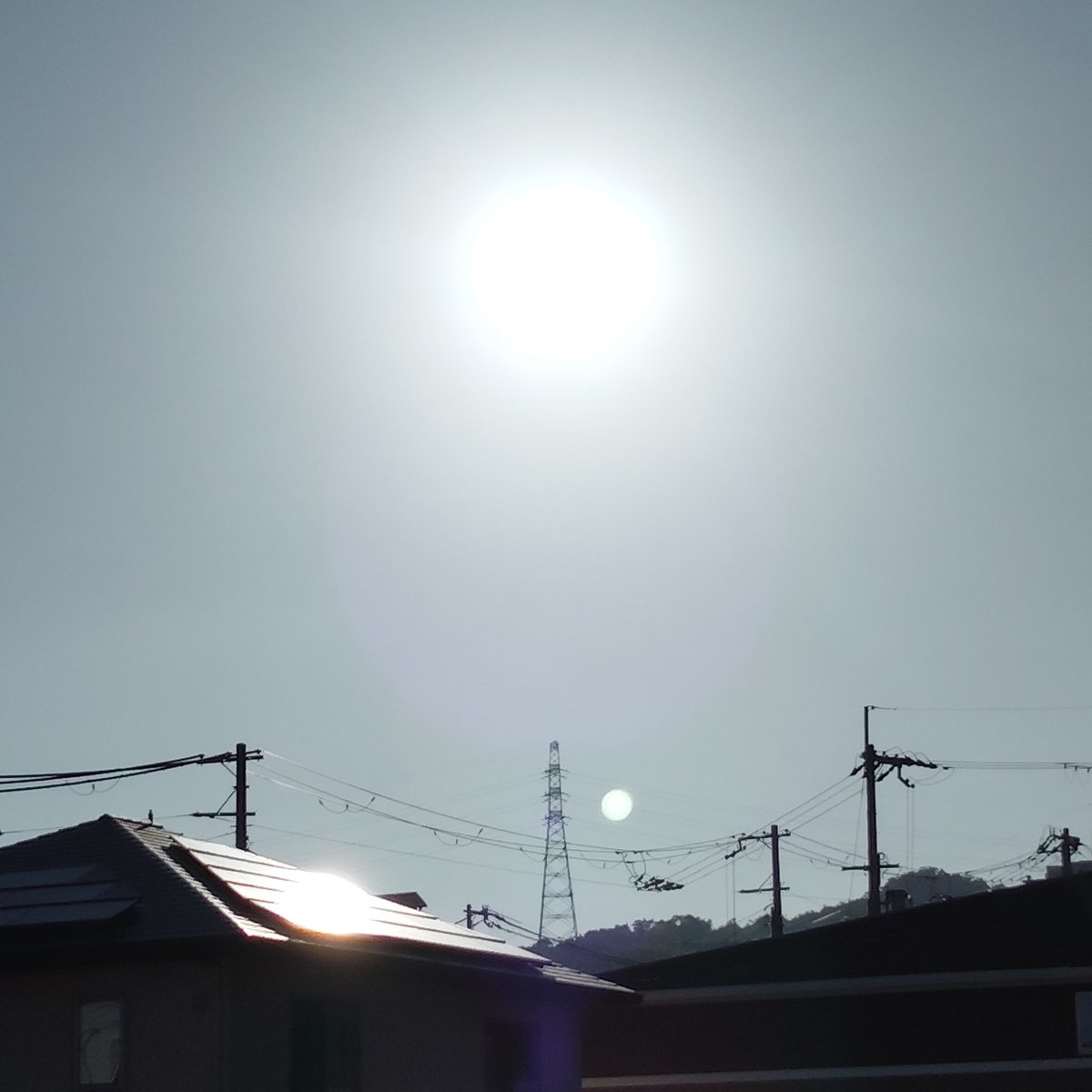 chihiro_geko's tweet photo. 7月10日金曜日 #断酒 32日目の朝

暑くなってきました。朝は気持ちいいけど、昨日は今季初クーラー使いました。

ビールが美味しい季節になってきましたが、今日もシラフで過ごします！

#Twitter断酒部 
#朝の空 https://t.co/DVKvRMr7Wy