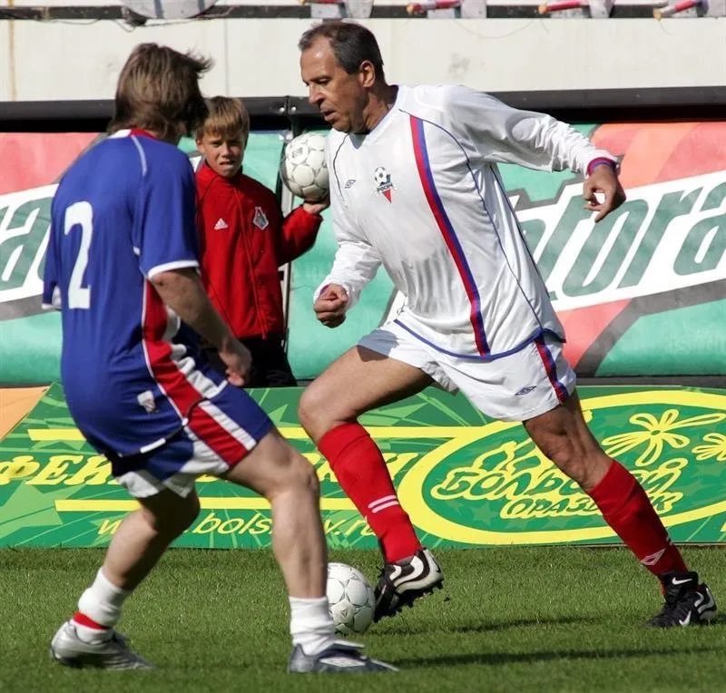 AlexandraS35848's tweet photo. Russia’s Top Diplomat, the one and only
Sergey Lavrov🫶🏻❤️ on his African tour.
 
Please Sir quit smoking and keep
playing soccer 🥅 https://t.co/JOo2UQQXl8