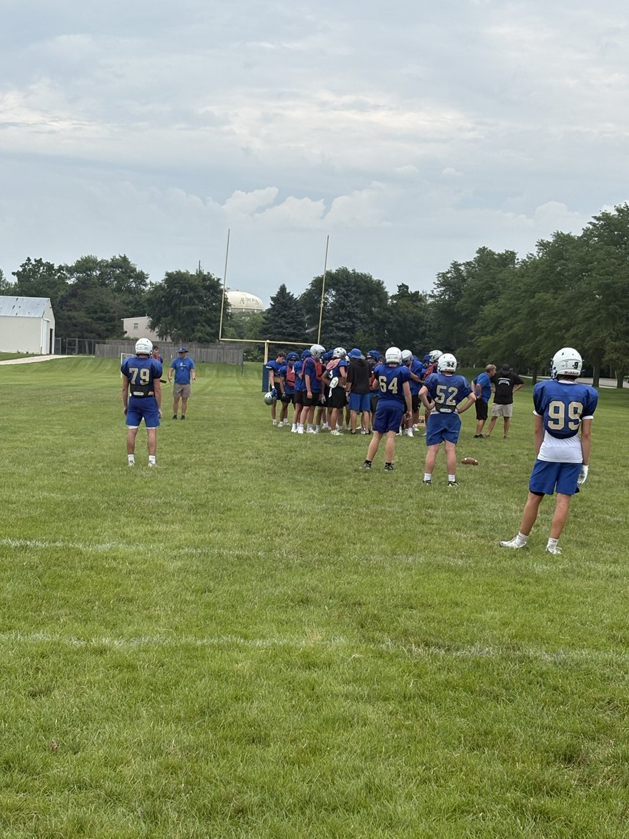 ACC_Chargers_FB's tweet photo. Big thanks to Woodstock for coming down today and practicing with us!

#NQEF https://t.co/TsxWkGSD4v
