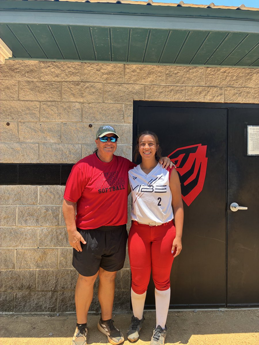 izzymetcalf2030's tweet photo. I had a fantastic time at the UWA camp. Thank you Coach DeFeo @defo25 @UWA_Softball https://t.co/qbuXLiraJ0