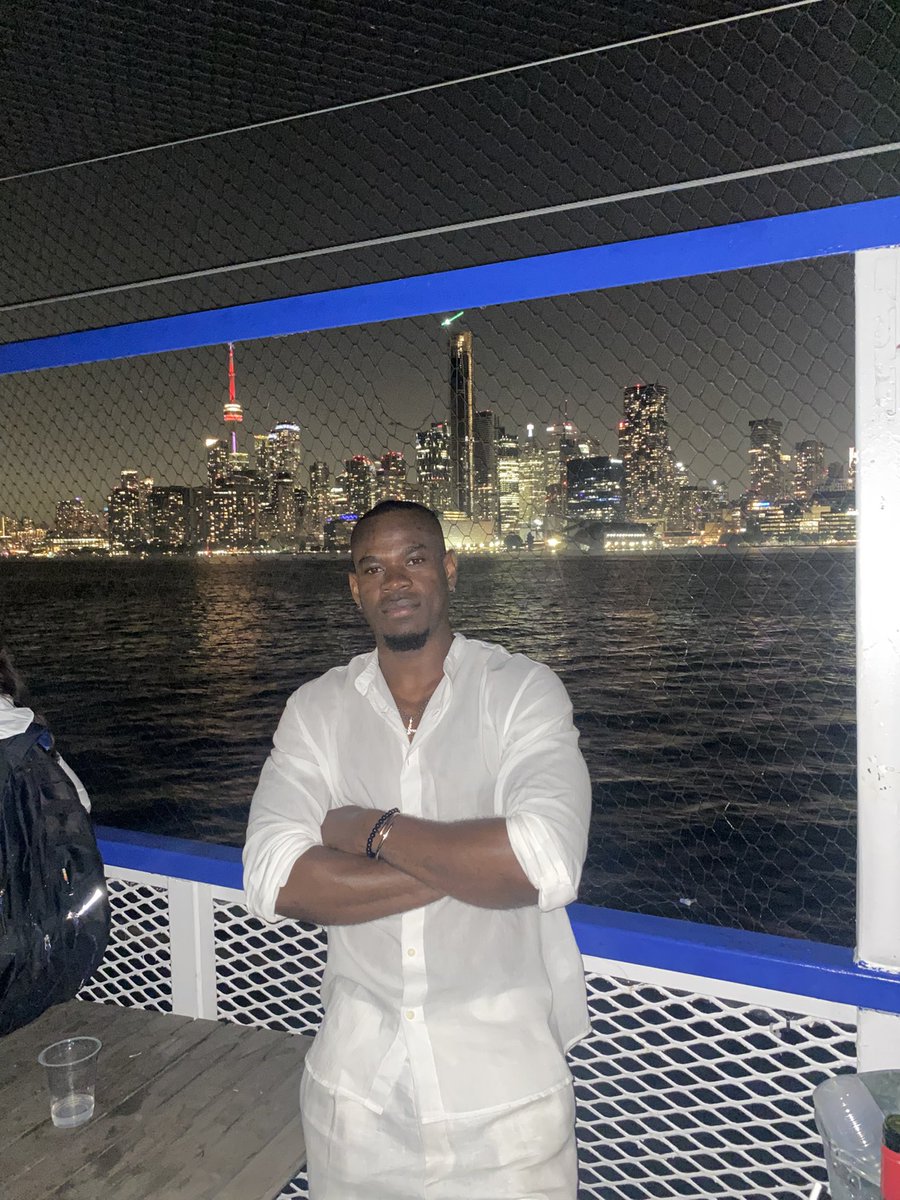 itzAlwayzGABY's tweet photo. Hey Mamita, what’s good?
#SummerNights #TorontoSummer #BoatParty #LivingLife https://t.co/gexwVnX9Gd