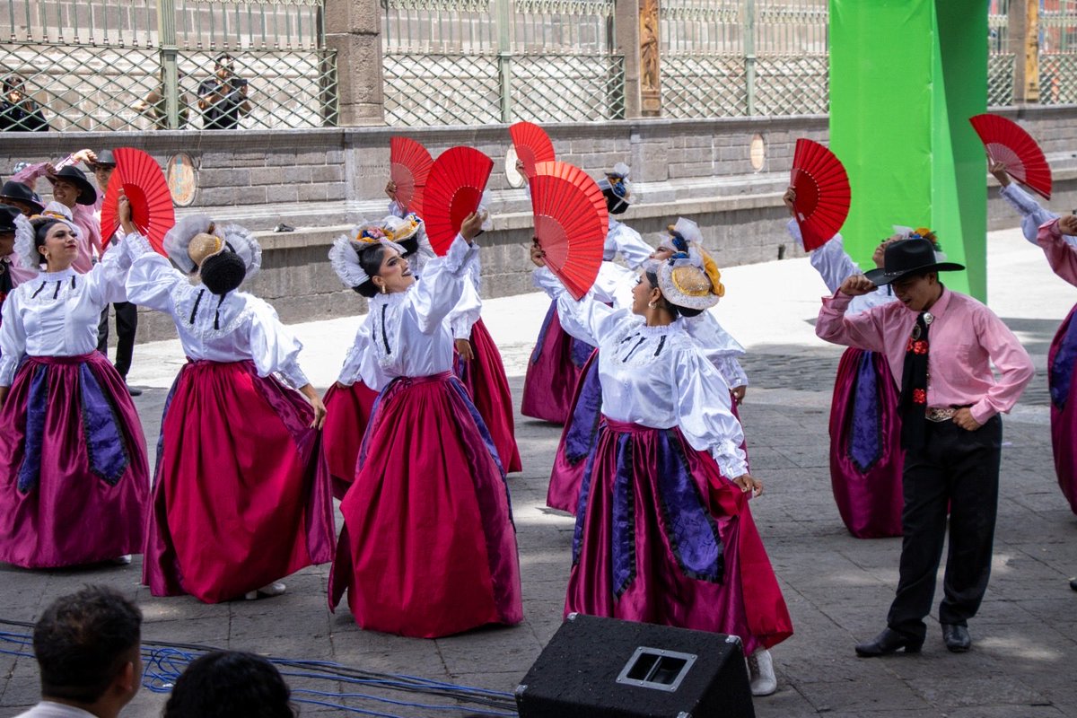HersiliaCM's tweet photo. 🎨🎭 ¡Este verano desarrolla tu talento! Del 20 de julio al 22 de agosto, vive una experiencia llena de arte, cultura y creatividad en el Instituto de Artes Macuil Xóchitl. ¡Inscríbete! #VeranoIMX2026 https://t.co/o7wW3GcsF2