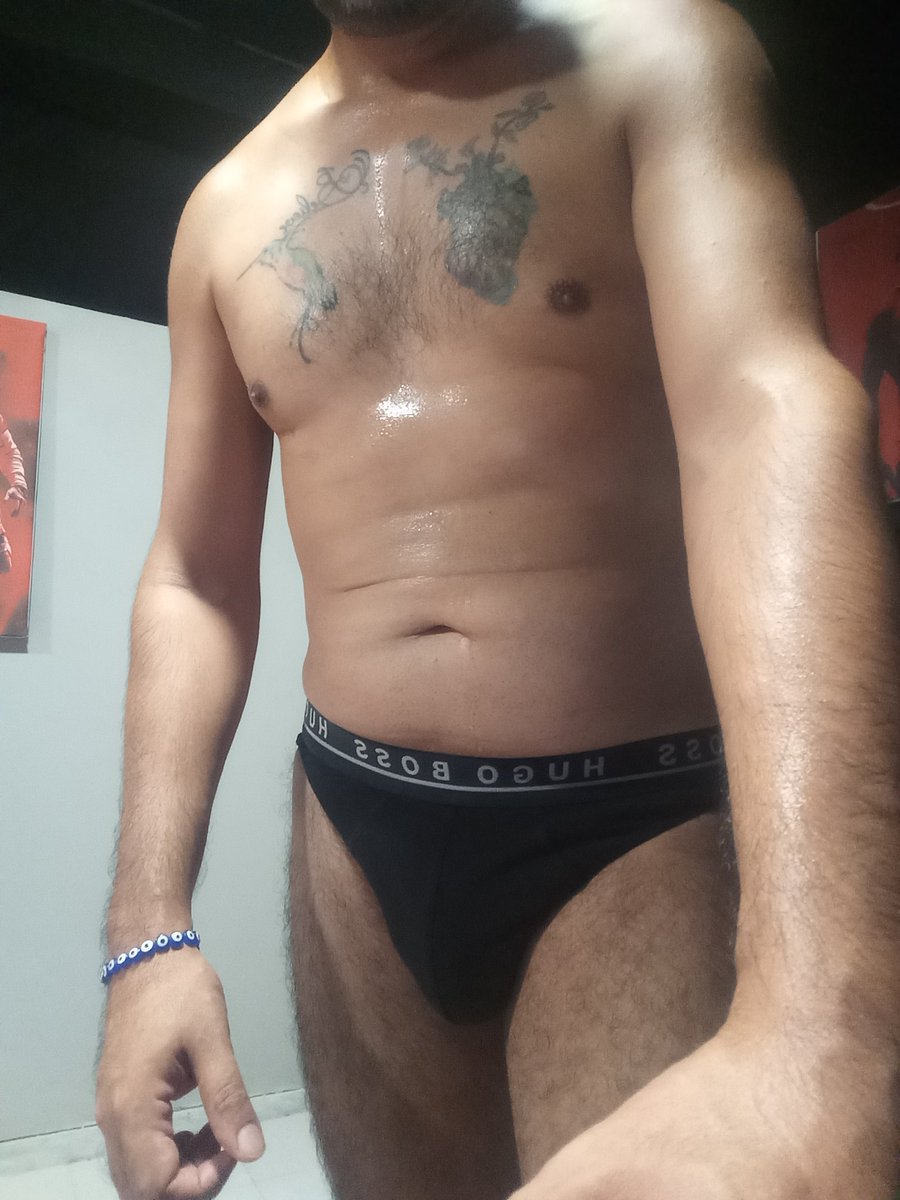 LobitoXxl's tweet photo. Venimos de regreso 😈 https://t.co/O0O8lU3K9m