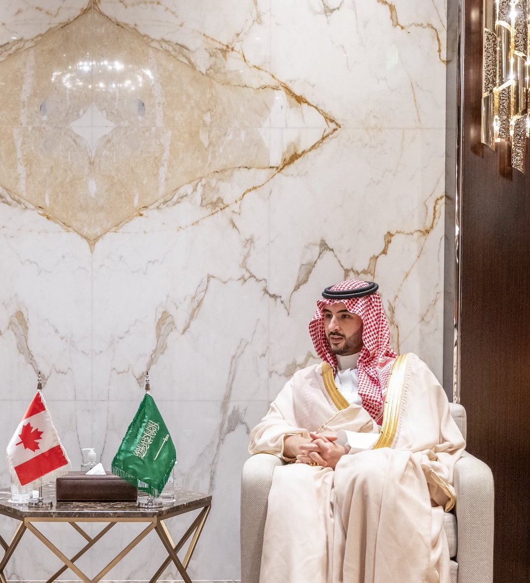 sen65556759's tweet photo. @kbsalsaud رفع الله شأنكم و بارك جهودكم في كل مايحقق الأمن والاستقرار 
 السعودية العظمى صمام الأمان زادها الله عزاً وحفظها من كل مكروه وحفظ الله سيدي خادم الحرمين الشريفين والبسه الله لباس الصحة والعافية 
💚🇸🇦🤍 https://t.co/LyjRoOtdiT