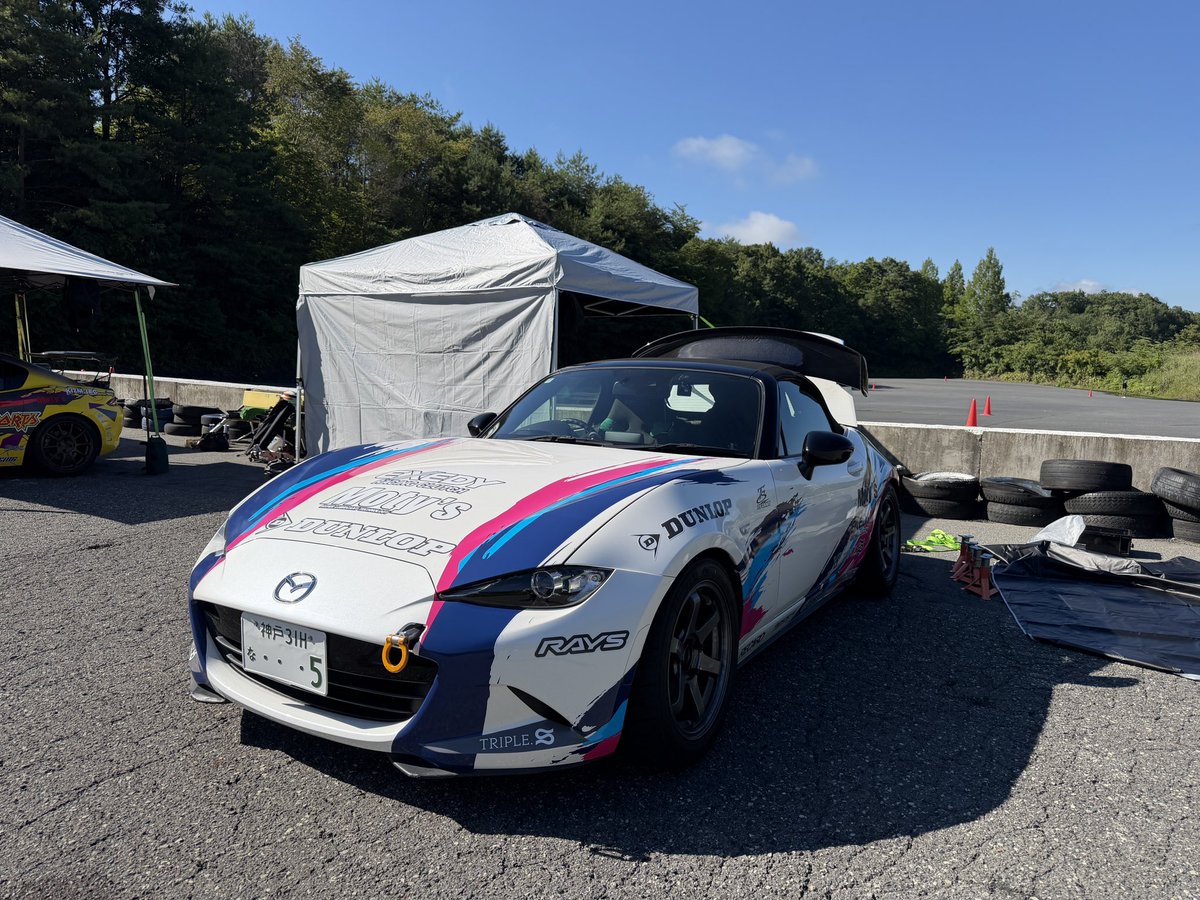 Cqlt3's tweet photo. いつも通り会社に行くつもりがなぜか名阪に辿り着きました https://t.co/mGrSLktt9h