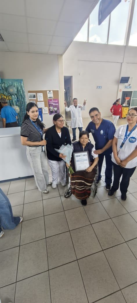 sntsa_37's tweet photo. Hoy nuestra compañera enfermera Ma. Luisa Ávila Castillo realizó su última checada, cerrando una etapa de 40 años de servicio marcada por la entrega, el profesionalismo y el compromiso con la salud de nuestra población.

Su trayectoria deja huella en cada espacio donde brindó cuidado, apoyo y vocación de servicio.

Hoy inicia una nueva etapa de vida, con el reconocimiento y cariño de quienes valoramos su labor.

¡Enhorabuena y muchas felicidades, compañera Ma. Luisa!

#SNTSA37 #TrayectoriaDeServicio #Enfermería #GraciasPorTuEntrega #JuntosSomosMásFuertes