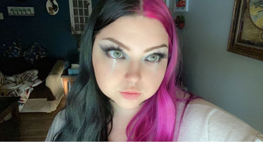 cutebbgrl4daddy's tweet photo. someone spoil me? https://t.co/Lv9rip9VFt