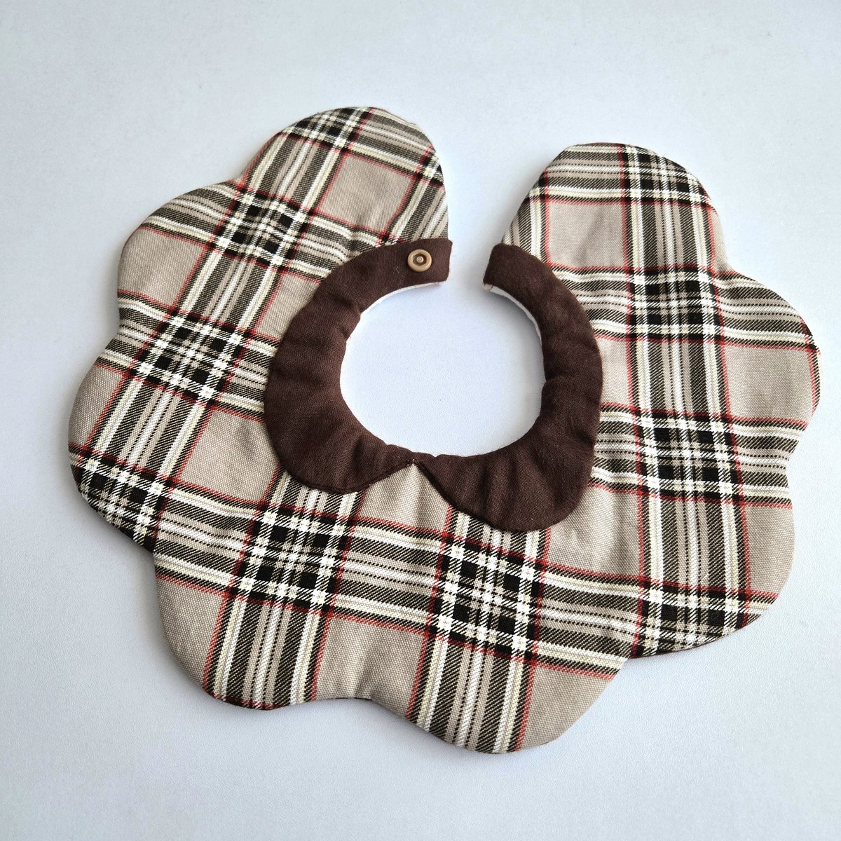 netty_apple's tweet photo. ひとつは作りたかった！ブラウン系のリバーシブルスタイ🧸
友達にみせたらねってぃらしさ全開すぎる🤣って言われた笑
こーゆー色合いとか空気感大好きなんだよねぇ🤣笑

クラシカル風とかフォーマル風のスタイどんどん作りたいかも🎀 https://t.co/mgmU5DeIVE