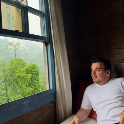 beratonerr's tweet photo. #NewProfilePic https://t.co/E9O26JuF5t