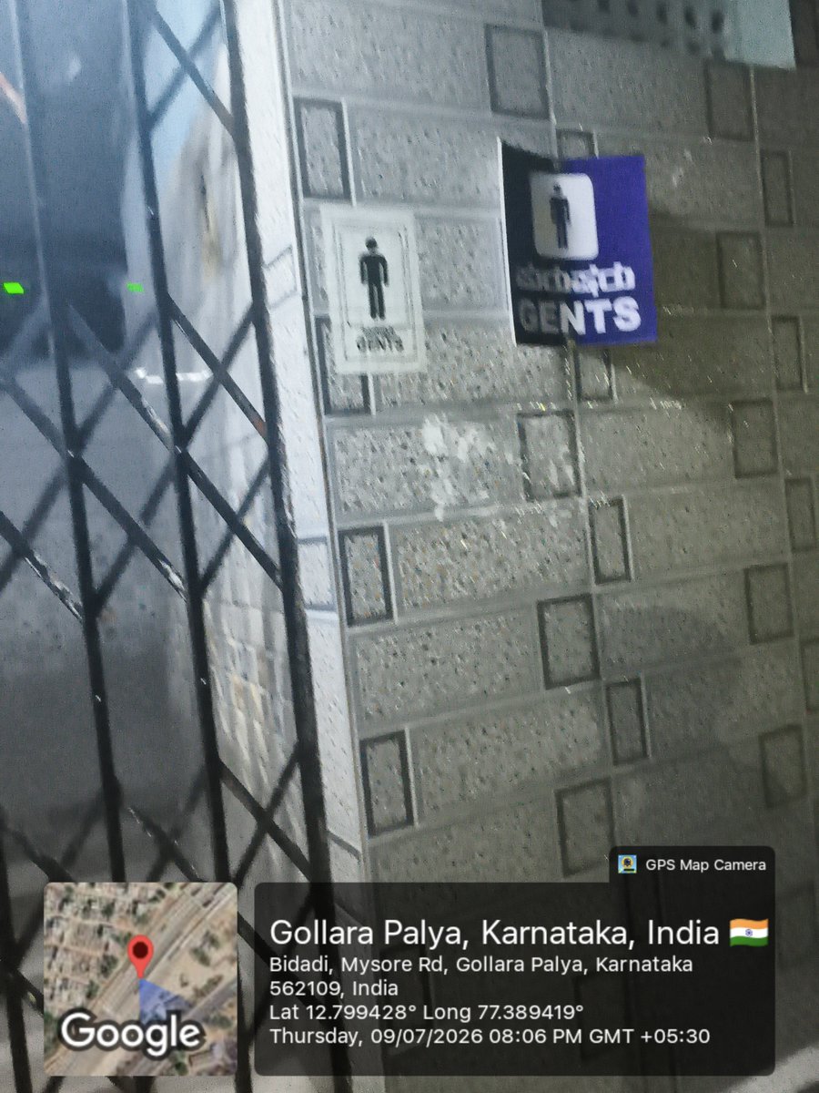 YBiharworld's tweet photo. @SWRRLY Yelahanka railway station ⛽ 🚉 waiting room Toilet 🚽🪠 no clean 🫧 
No staff time to clear @DrmBengaluru 
Bidadi toilet 🚽 lock 🔒🔐 
Ni action mode DRM https://t.co/sv8yoIcqfl