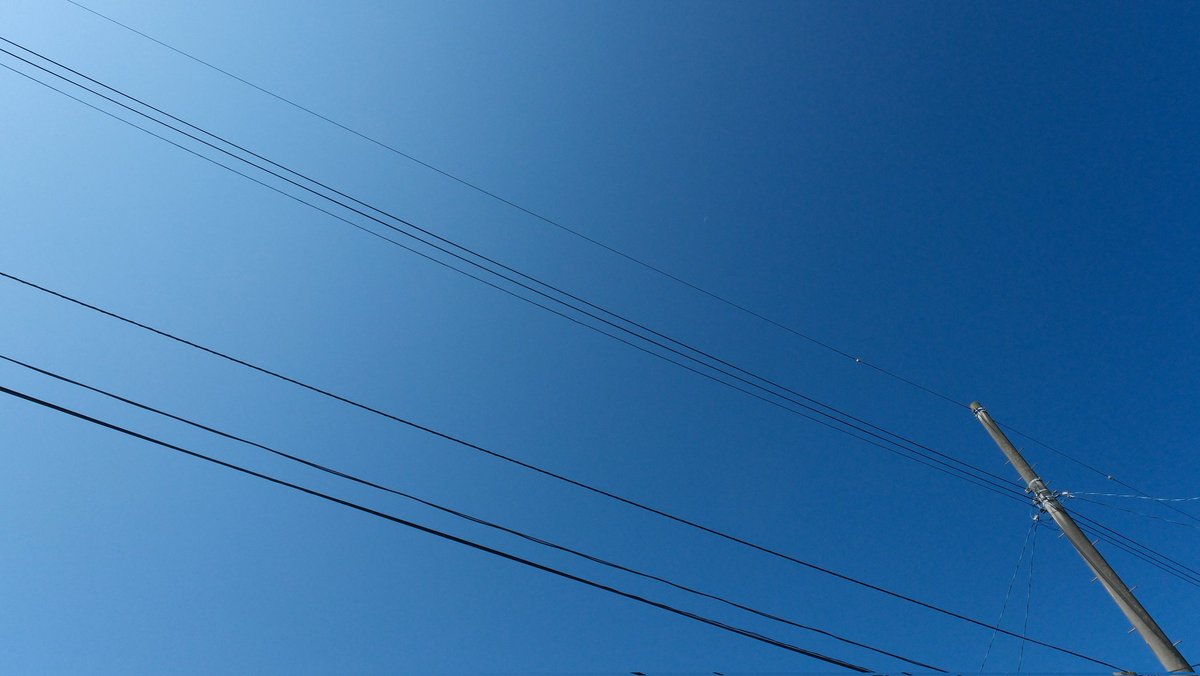 WakaNatt2's tweet photo. FUJIFILM X-T30Ⅲ
腰は痛めど空は青い
#xt30iii
#イマソラ
#FUJIFILM https://t.co/r4Cz1lwgbv