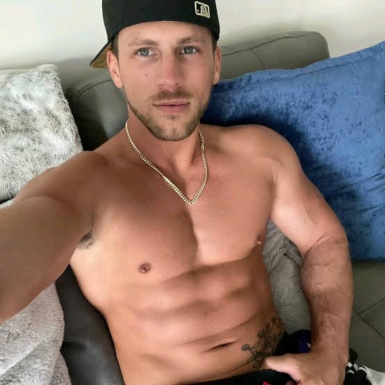 Stephen Locke tweet media