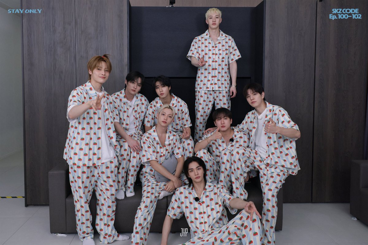 changbindiary's tweet photo. #FOTO | 09.07.26

Changbin e Stray Kids nos bastidores do SKZ CODE "Travel Log in Busan" ep. 100-102

#스트레이키즈 #StrayKids #Changbin #창빈 @Stray_Kids https://t.co/keRYZnN7PR