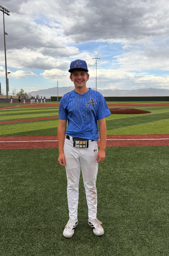 FiveToolNM's tweet photo. F: @AbqBaseballAcad 2030 Hernandez 9, SW Snipers 2029 4
PoG: Gunnar DeFillippo 3-4, 2 RBI
Pitcher: Jackson Loyd 5 IP, 3 ER, 2K https://t.co/tfdBuPyYYg
