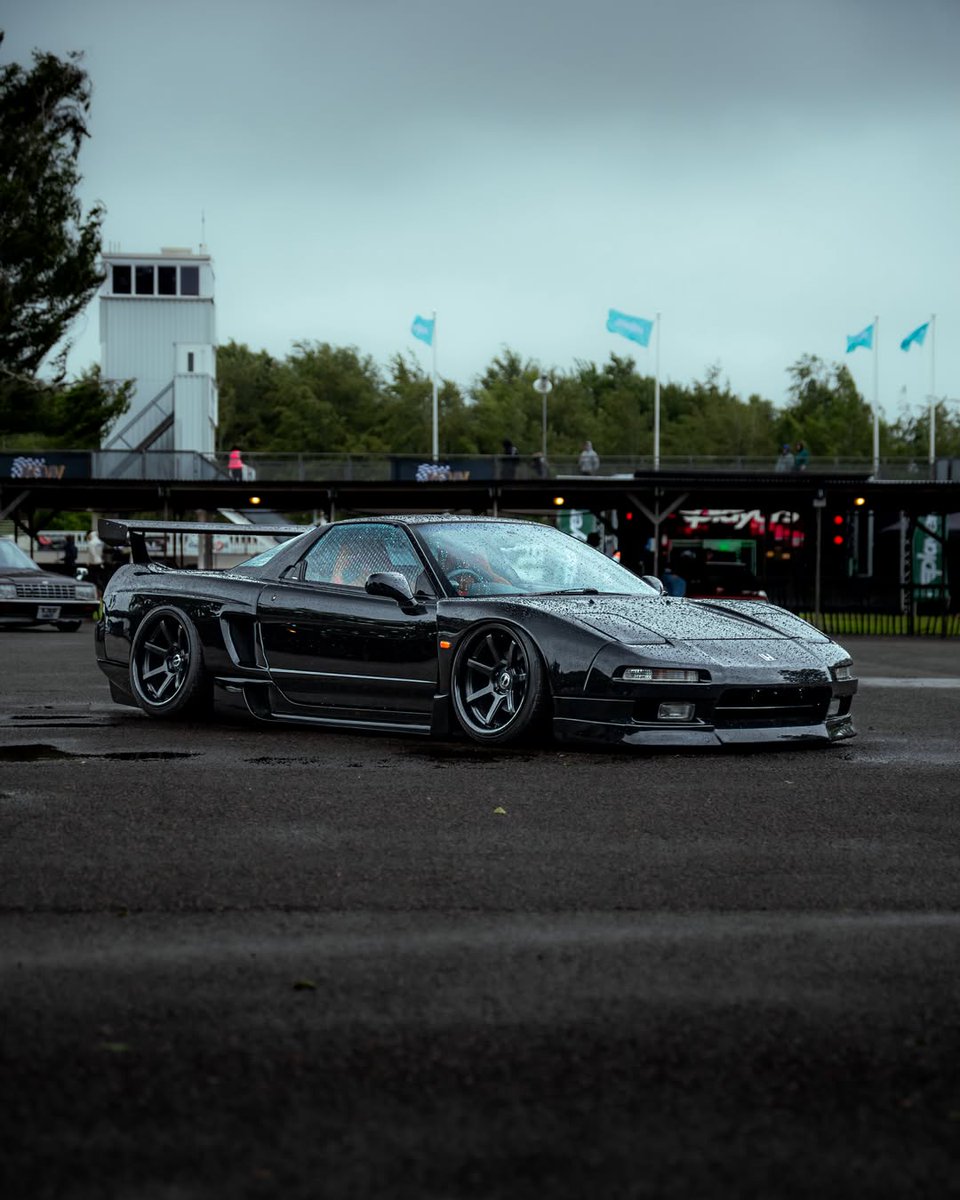 mascdaily's tweet photo. JDM royalty: The timeless Honda NSX 🖤🇯🇵 https://t.co/j2qL2063Ux