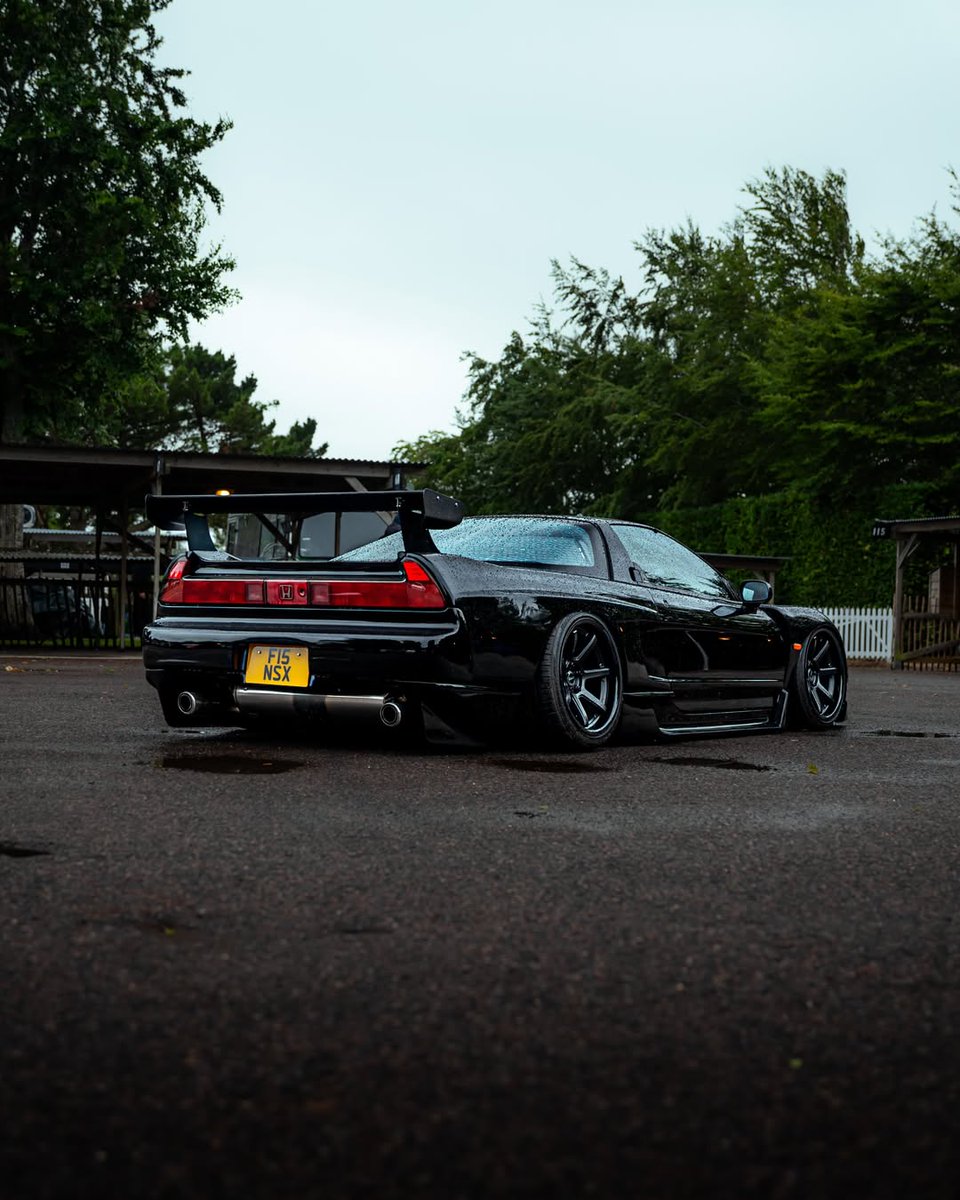 mascdaily's tweet photo. JDM royalty: The timeless Honda NSX 🖤🇯🇵 https://t.co/j2qL2063Ux