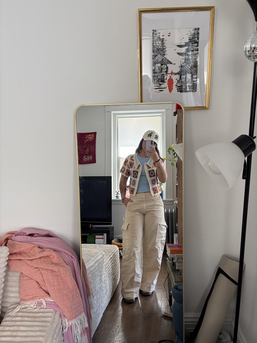 Vcfxxxx's tweet photo. I live to throw a fit https://t.co/0IdsD2L0VK