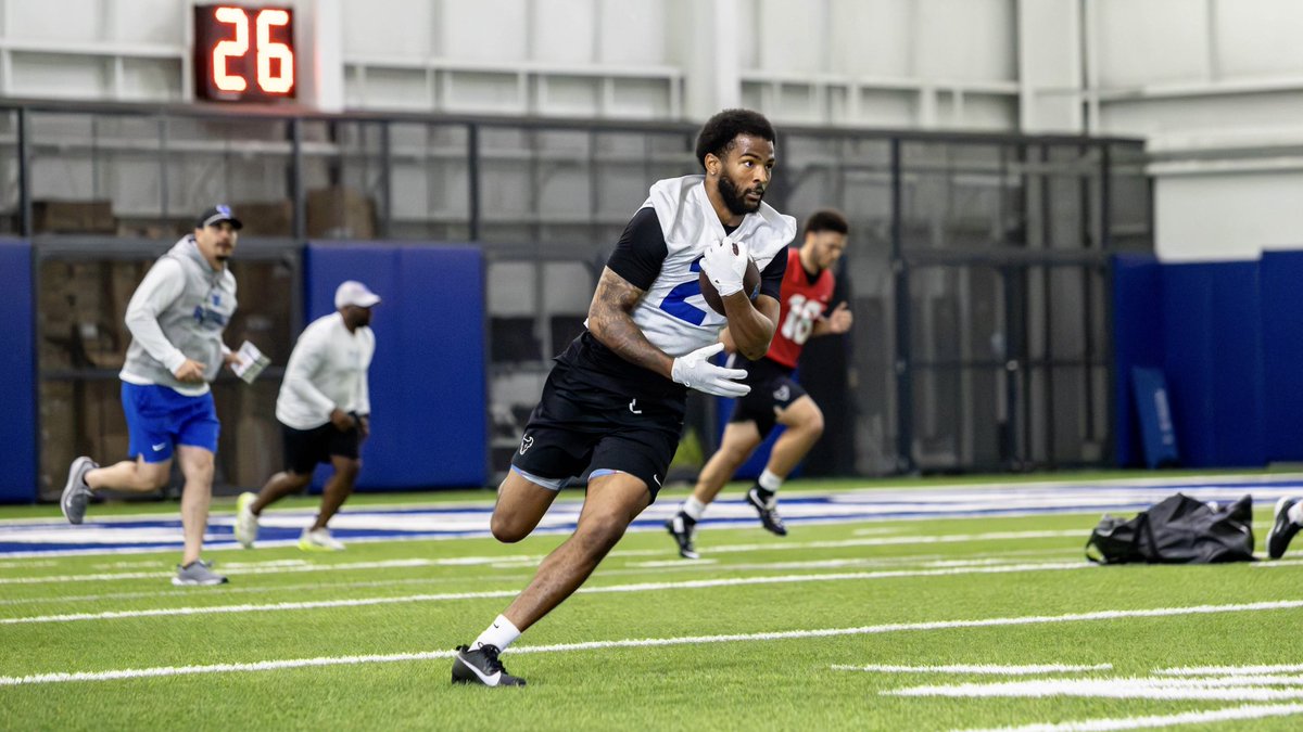 Buffalo Football tweet media