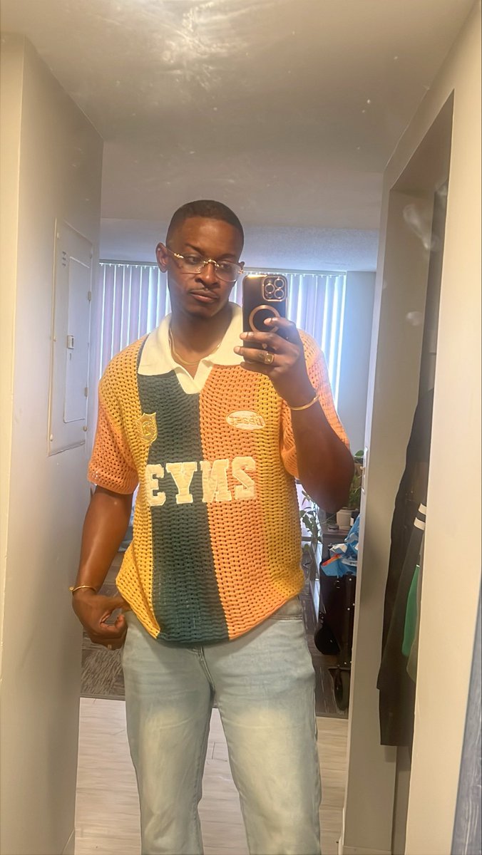 dvddydai's tweet photo. Mirror a lil dirty but 🤷🏿‍♂️ https://t.co/FGoTH17wDh