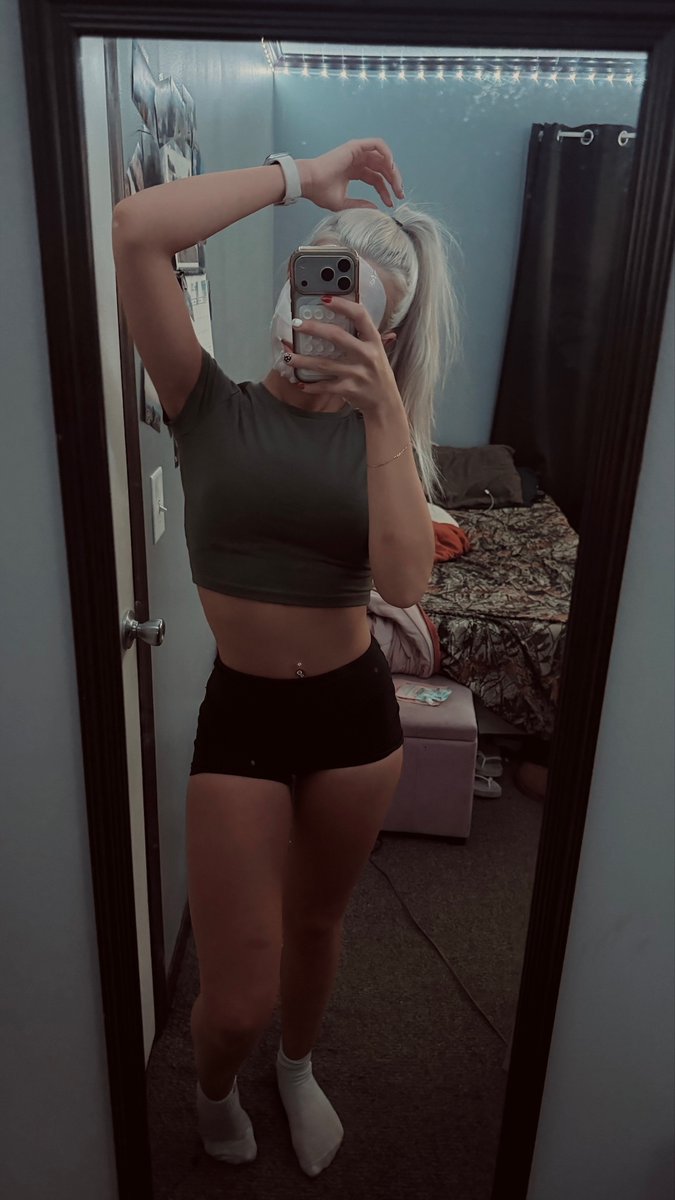oxkenna's tweet photo. 🧑🏼‍🩰🧑🏼‍🩰 https://t.co/kAmwezNRYL