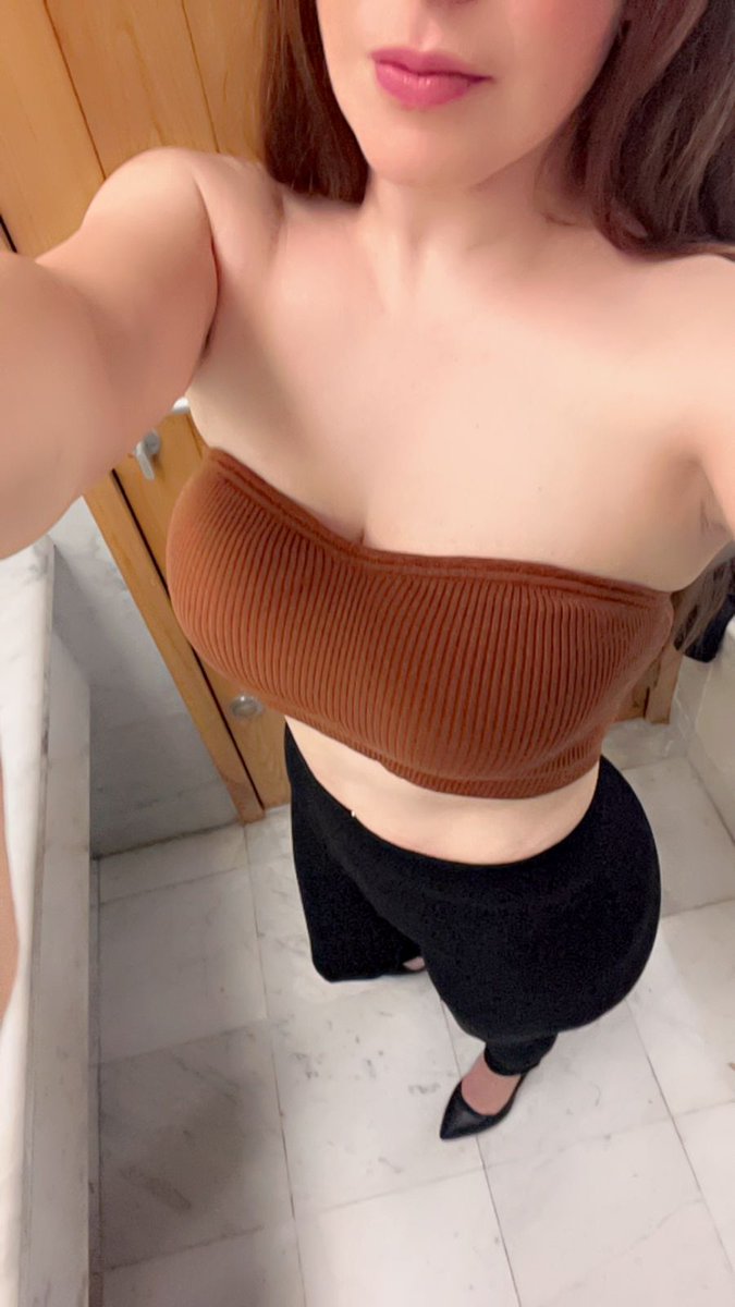 naomicalientes's tweet photo. Ale hermosa, sexy, ardiente, de las mas top, 10 de 10
Agenda tu cita al 3334643860📲
#juevesdepiernasyalgomás #JuevesDeTentación https://t.co/musNmgsuEz