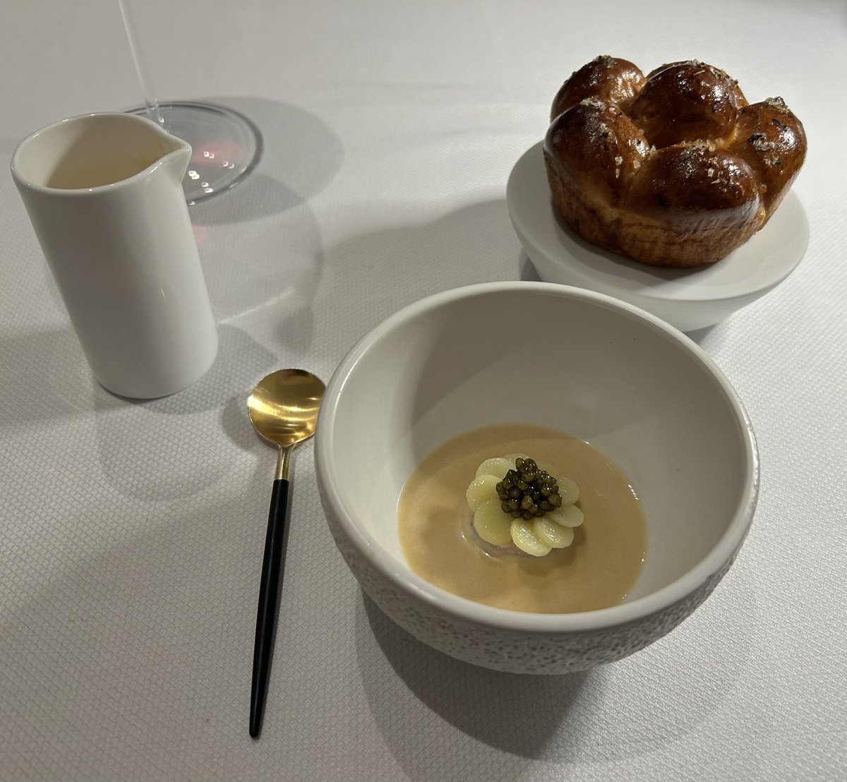 The MICHELIN Guide tweet media