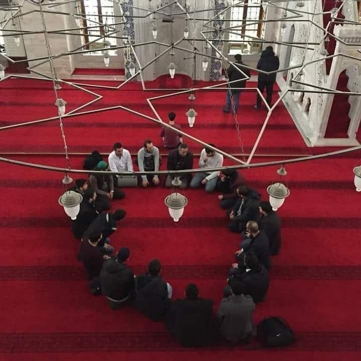 nidayisevim's tweet photo. Allah'ım!
Gönlümü karartma,
Elimi daraltma,
Bugünümü aratma,
Senden başkasına yalvartma!

Âmin, Ya Mucîb! Ya Muîn! 
Velhamdülillahi Rabbi'l Âlemin!

#Cuma'nın feyzi ve bereketi üzerimizde olsun inşaallah. https://t.co/dvZsEGWYFc