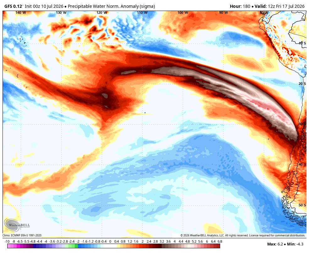 TiempometVx's tweet photo. 🚨Los modelos continúan con una señal de alto impacto para #ChileCentral.Un río atmosférico muy intenso, con anomalías de agua precipitable superiores a +6σ, podría dejar lluvias abundantes y aumentar el riesgo de crecidas e inundaciones durante la próxima semana. minimo 120 (mm) https://t.co/JTheXRyDzJ