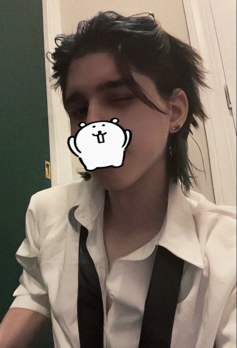 Masami_VA's tweet photo. I ran out of content 😗 so here’s an old selfie https://t.co/nAjKA1IeQV