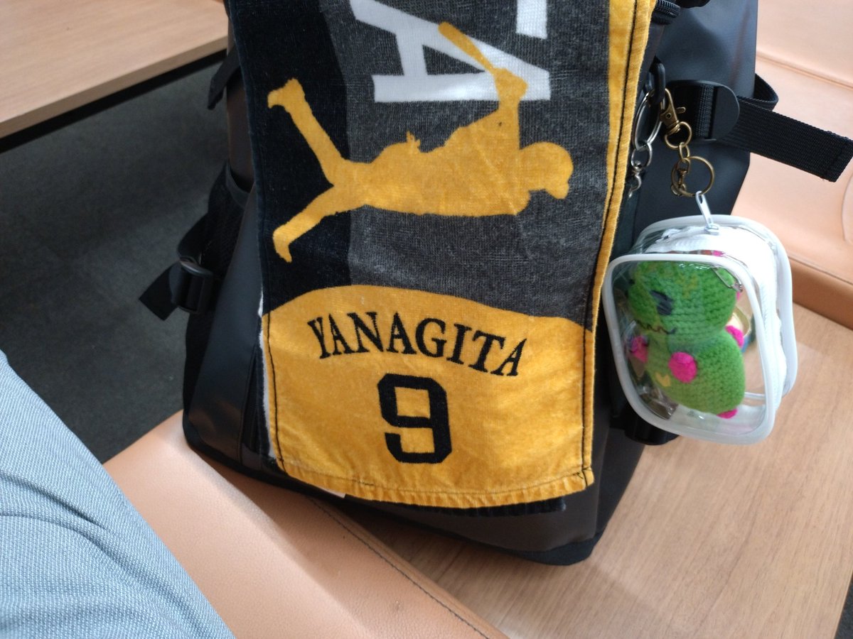 sada5589's tweet photo. そろそろ出発します！
#鷹祭
#家入レオ https://t.co/xyr4kPprXT