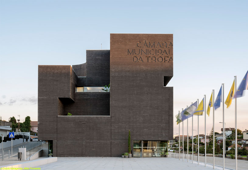 DiariesArchi's tweet photo. Architecture | Trofa Town Hall | @noarq
Photo Credits: Duccio Malagamba
To get featured, Tags #ArchiDiaries
#Architecture #PublicBuilding #PublicArchitecture #Adaptivereuse #Refurbishment #NOARQ #Trofa #Portugal #DuccioMalagambaphotography
https://t.co/meribFVuD5 https://t.co/aZdY0yM4ag